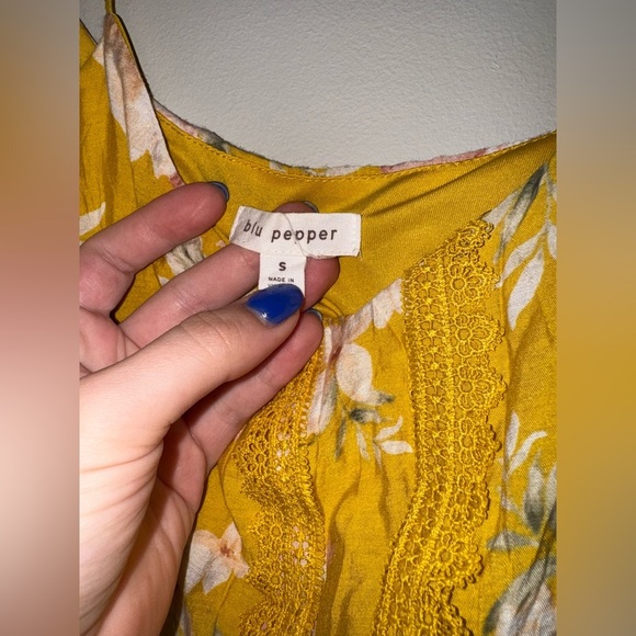 2/$20 Blu Pepper Yellow Floral Print Dress - Picture 5 of 7